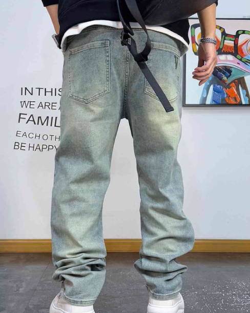 【OUTLET/即納】ライトウォッシュストレートデニムパンツ U2058