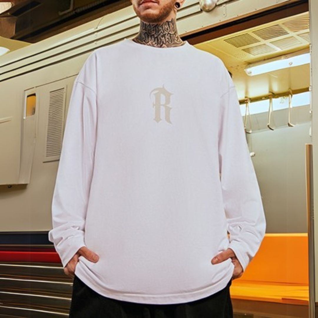 Rポイントデザイン長袖Tシャツ U2280