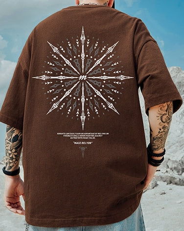 アローシンメトリーグラフィック半袖Tシャツ U2238