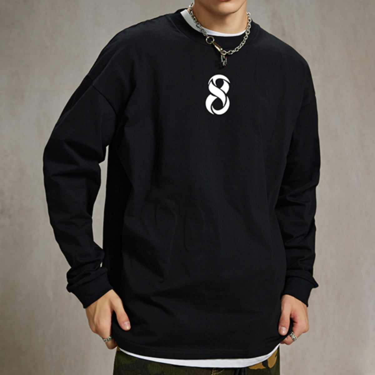 【OUTLET/即納】No.8 バックプリントルーズ長袖Tシャツ U1888