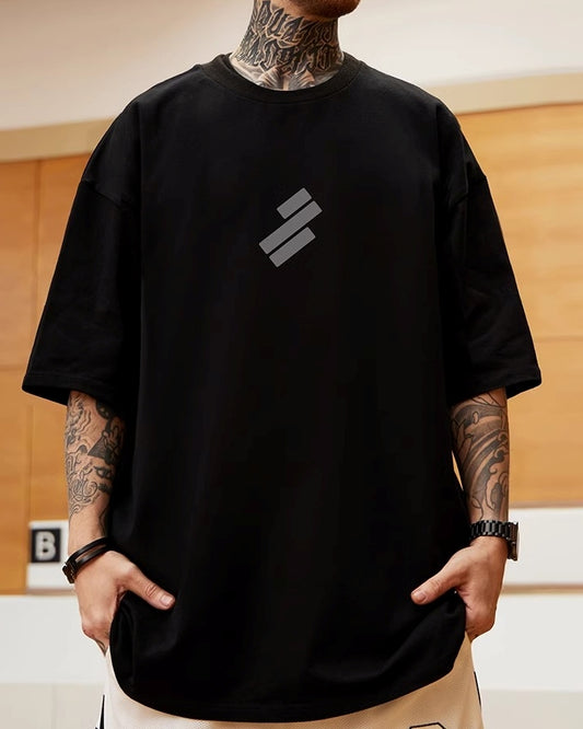 ジオメトリックロゴワンポイント半袖Tシャツ U2140