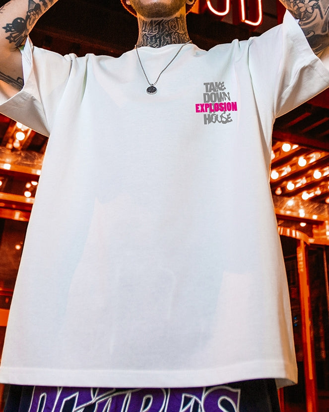 インパクトフォントダメージロゴ半袖Tシャツ U2491