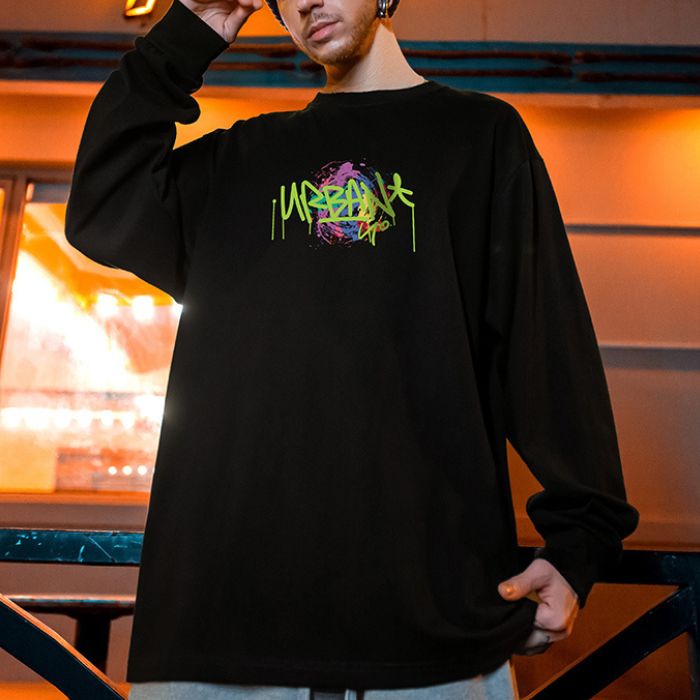 グラフィティデザイン長袖Tシャツ U1663