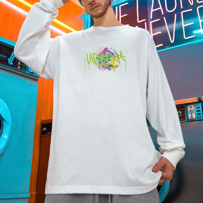 グラフィティデザイン長袖Tシャツ U1663