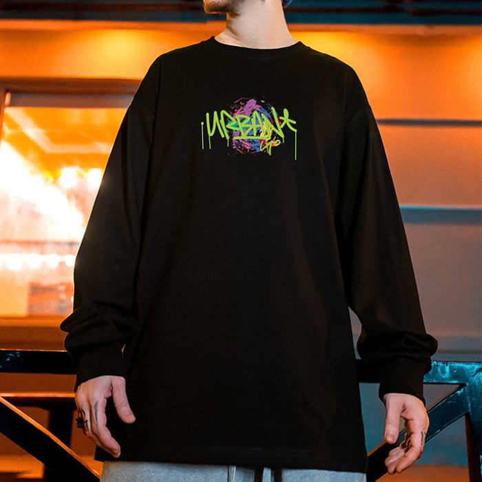グラフィティデザイン長袖Tシャツ U1663