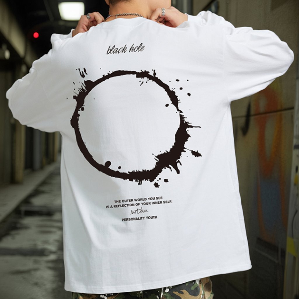 ブラックホール長袖Tシャツ U1684
