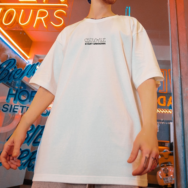 メタルレタープリント半袖Tシャツ U1669