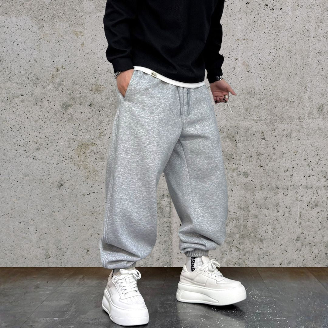 ミニマルシルエットスウェットパンツ U2552