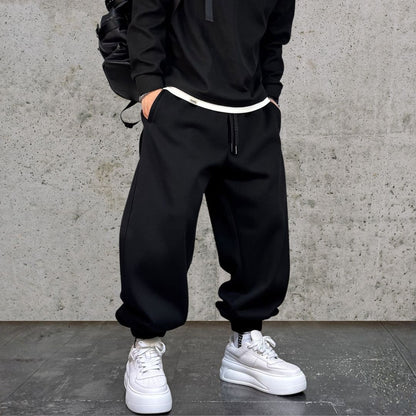 ミニマルシルエットスウェットパンツ U2552