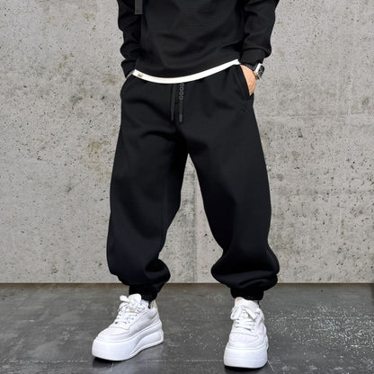 ミニマルシルエットスウェットパンツ U2552