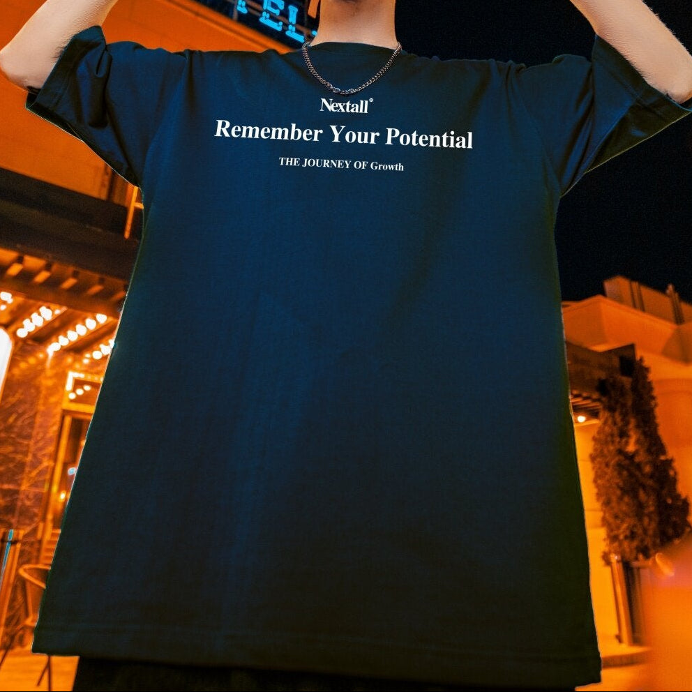 【OUTLET/即納】グラフィックラインプリント半袖Tシャツ U2581