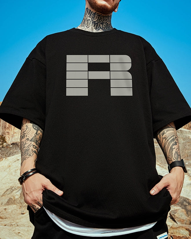 ブロックロゴフロントプリント半袖Tシャツ U2185