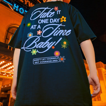 プリントフラワーモチーフルーズシルエット半袖Tシャツ U2600