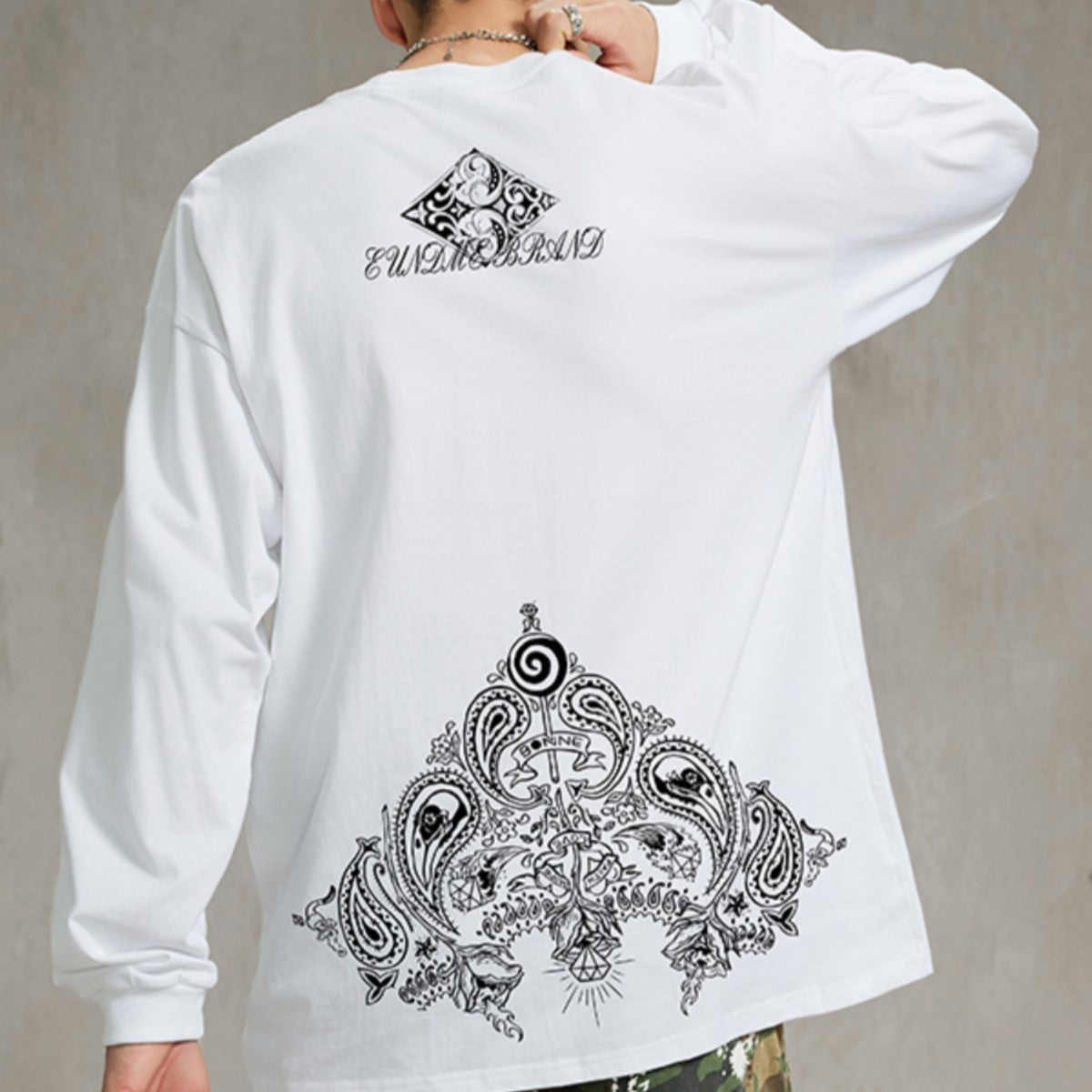 【OUTLET/即納】ラウンドネックルーズ長袖Tシャツ U1880