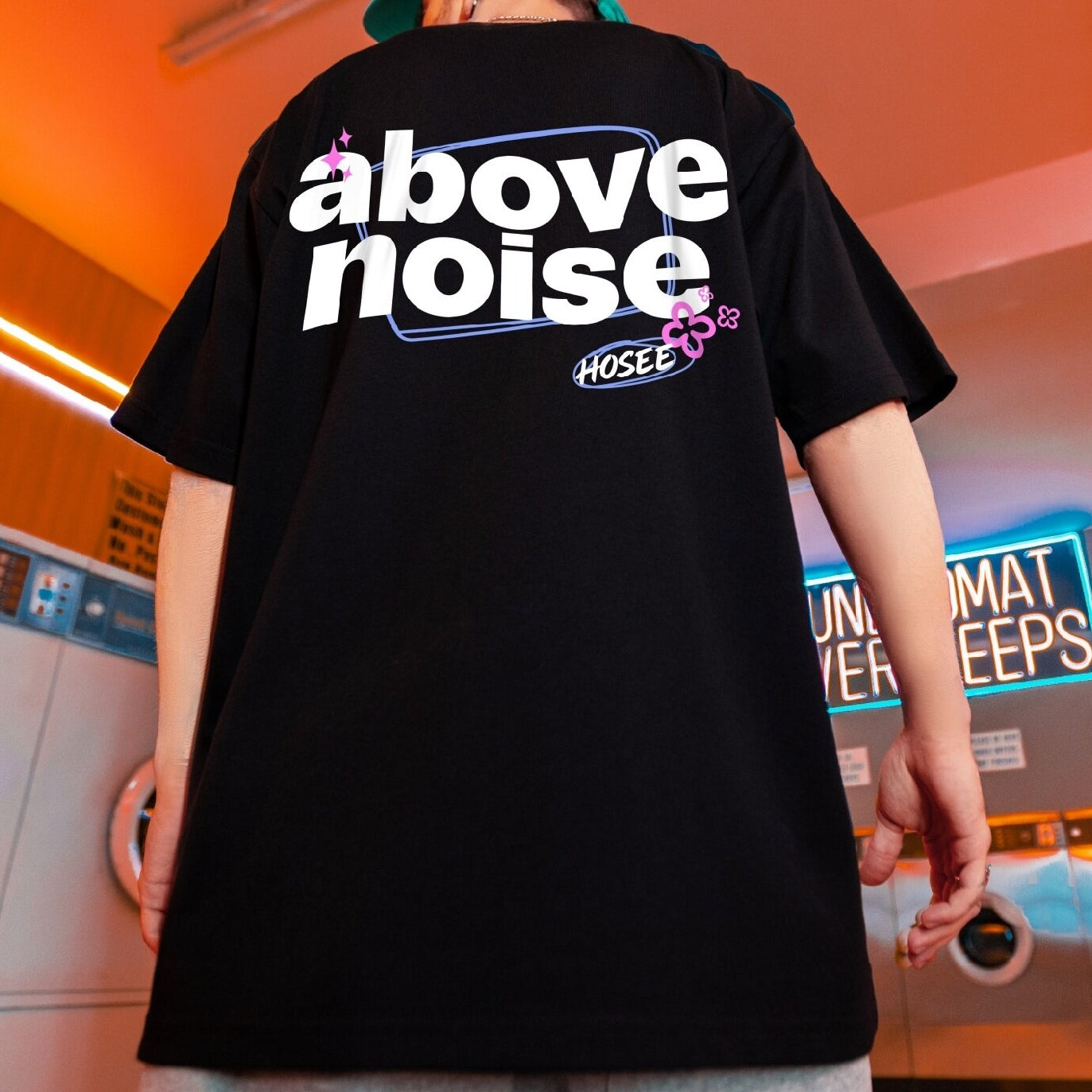 ビッグシルエットバックロゴ半袖Tシャツ U2577
